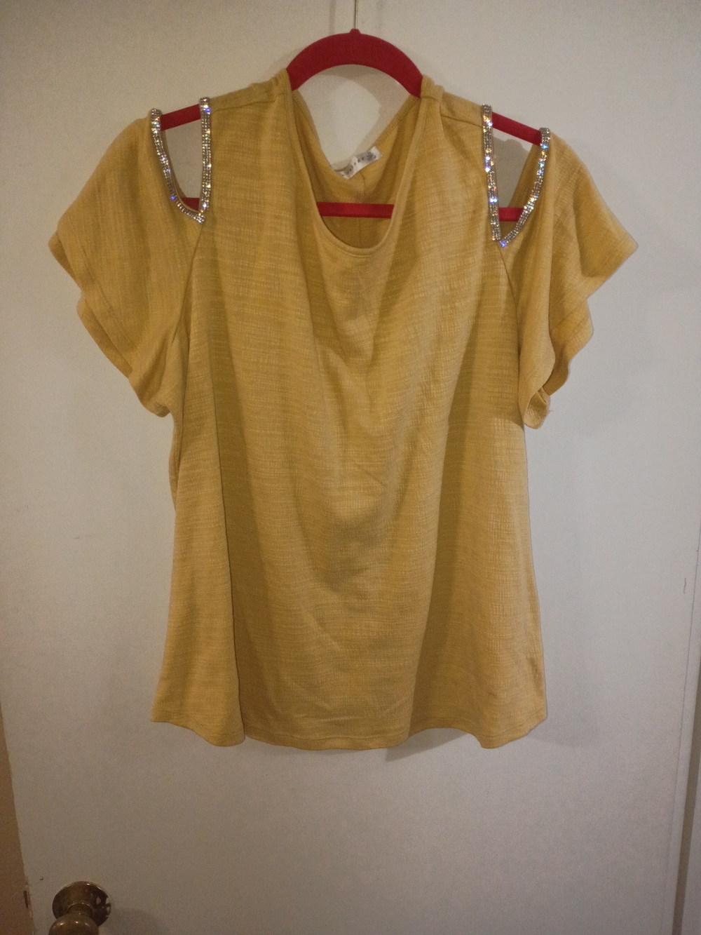 Retrology Mustard Yellow Cold-Shoulder Blouse with Rhinestone Detail – Size 1X